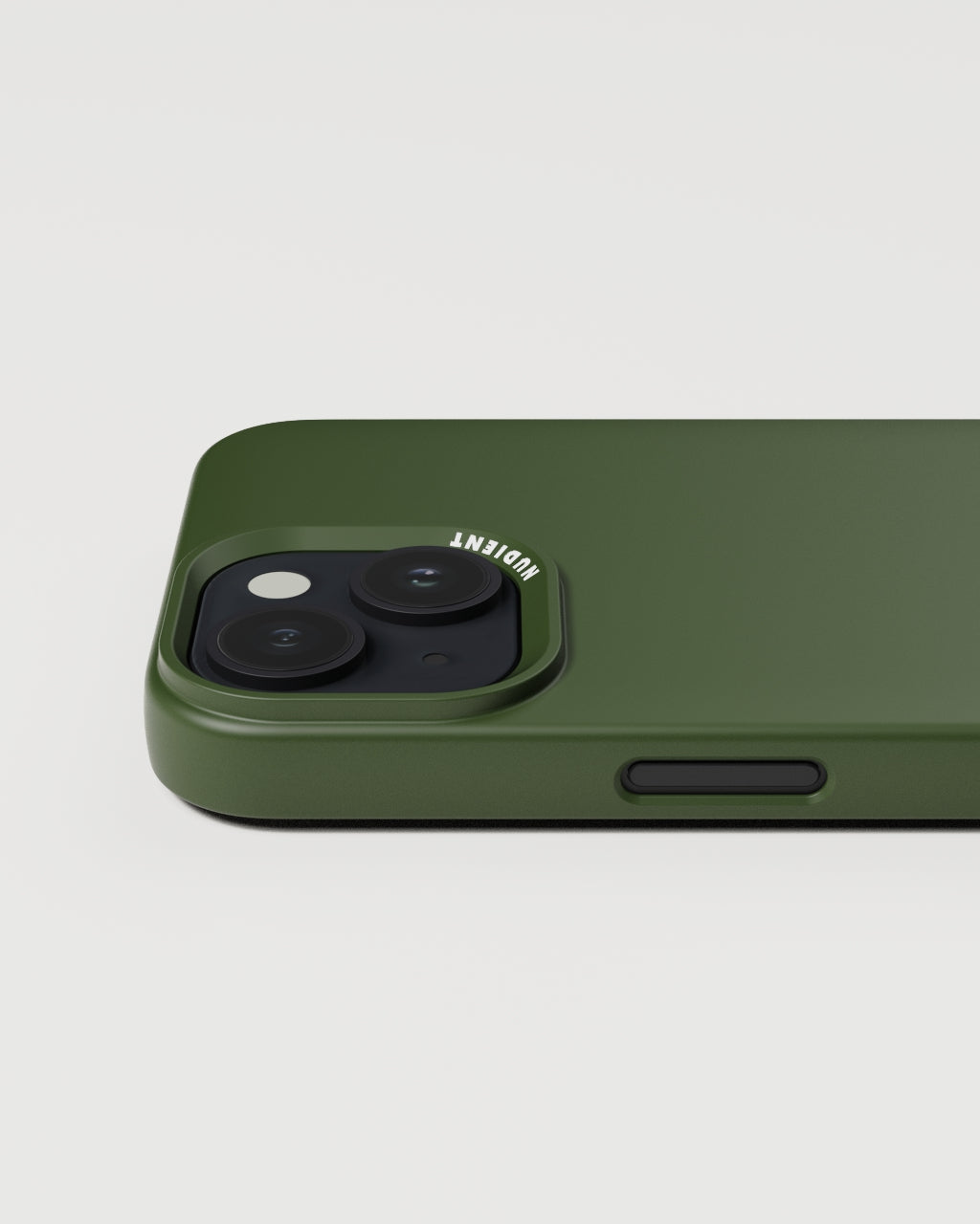 Thin Case - iPhone 15 - Ink Black & Pine Green